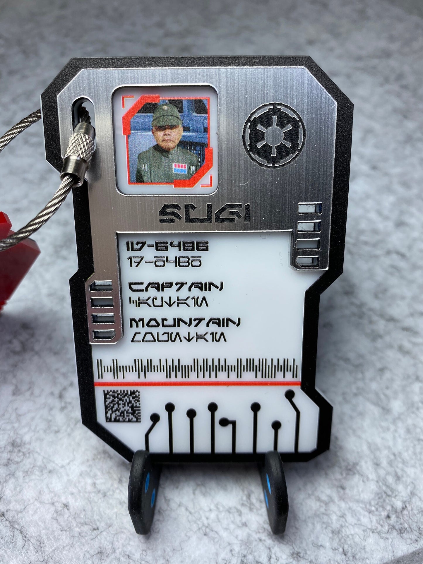 Premium Star Wars Galaxy's Edge NFC ID Card - Batuu Cosplay Original - Star Wars Cosplay - NFC Enabled (White/Black)
