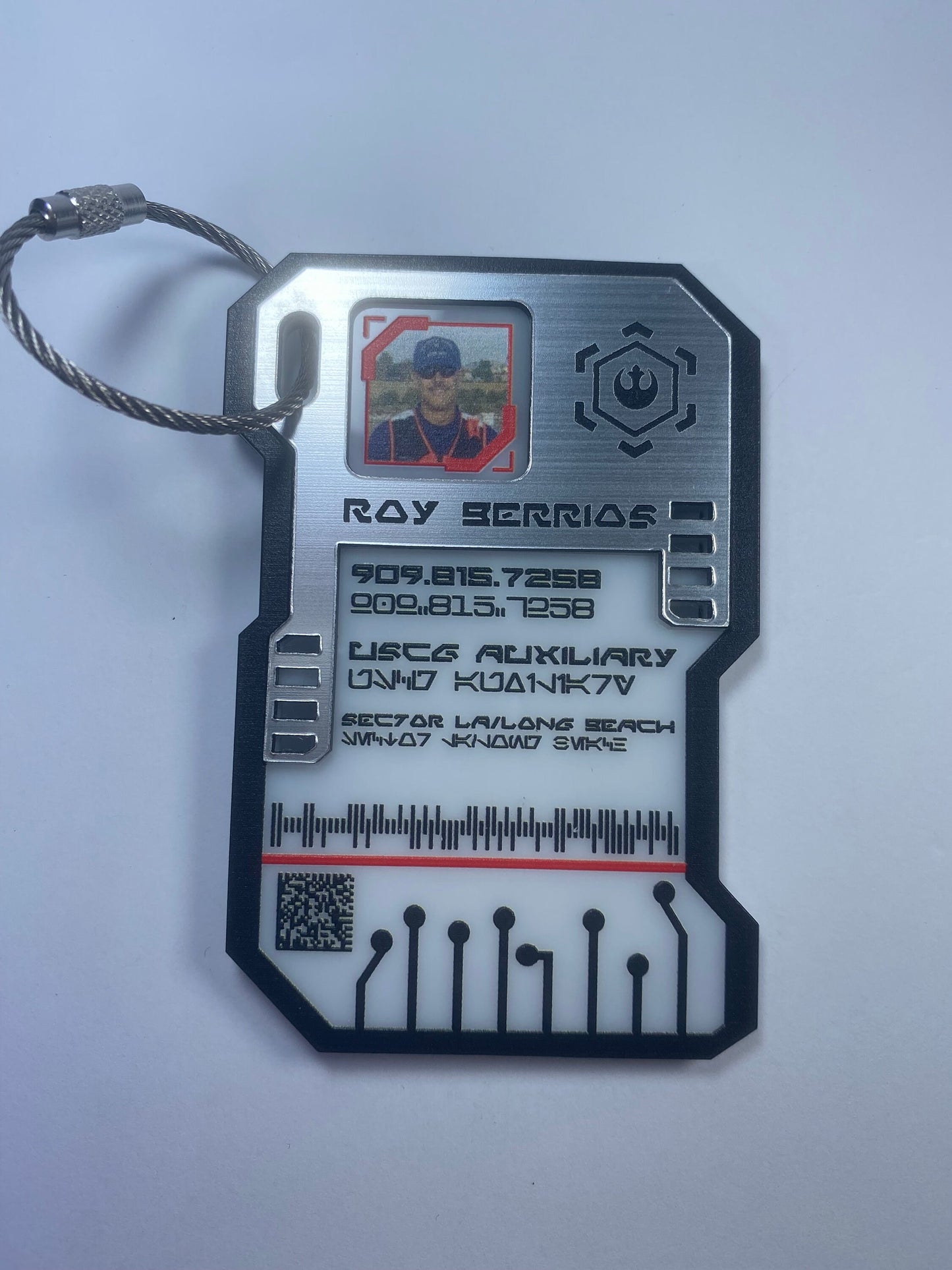 Premium Star Wars Galaxy's Edge NFC ID Card - Batuu Cosplay Original - Star Wars Cosplay - NFC Enabled (White/Black)