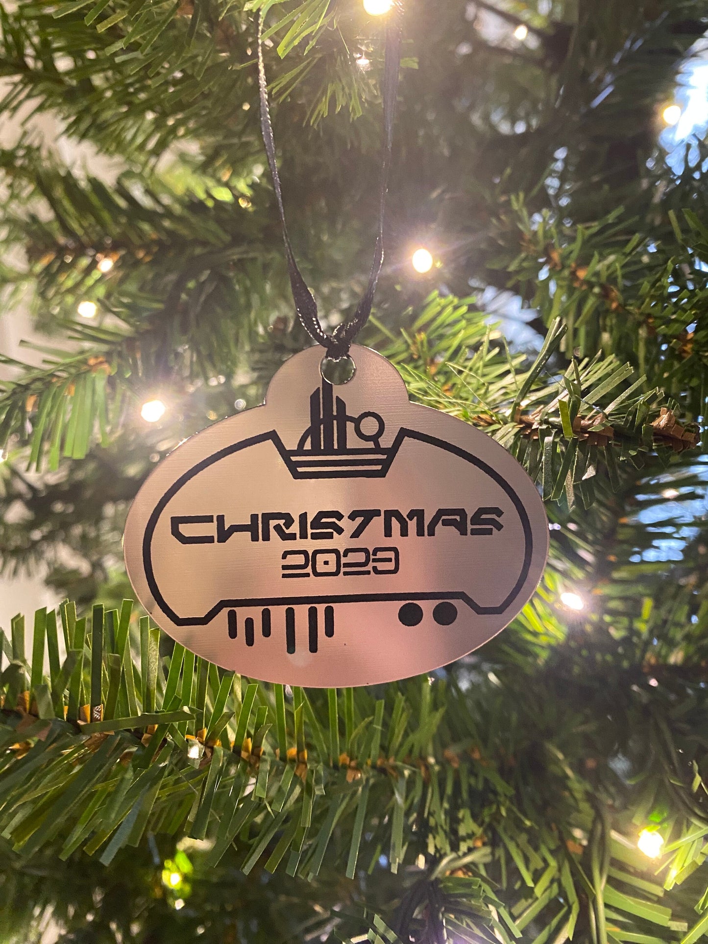 Personalized tribute Star Wars Name Tag Ornament